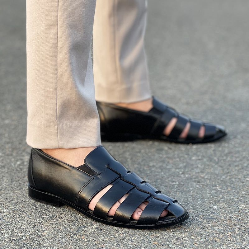 HANDMADE BKACK SLEEK LEATHER SANDALS